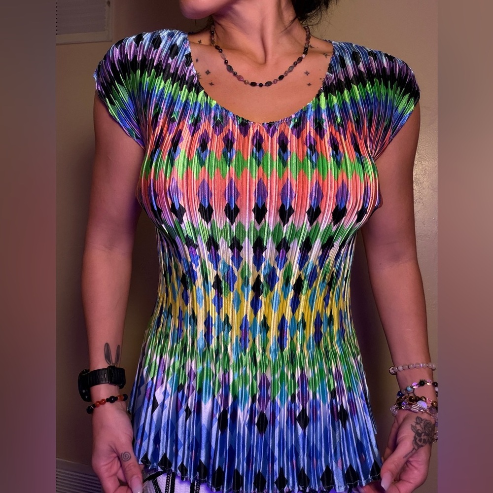 MILANO Popcorn Colorful Elegant Geometric Pattern Top